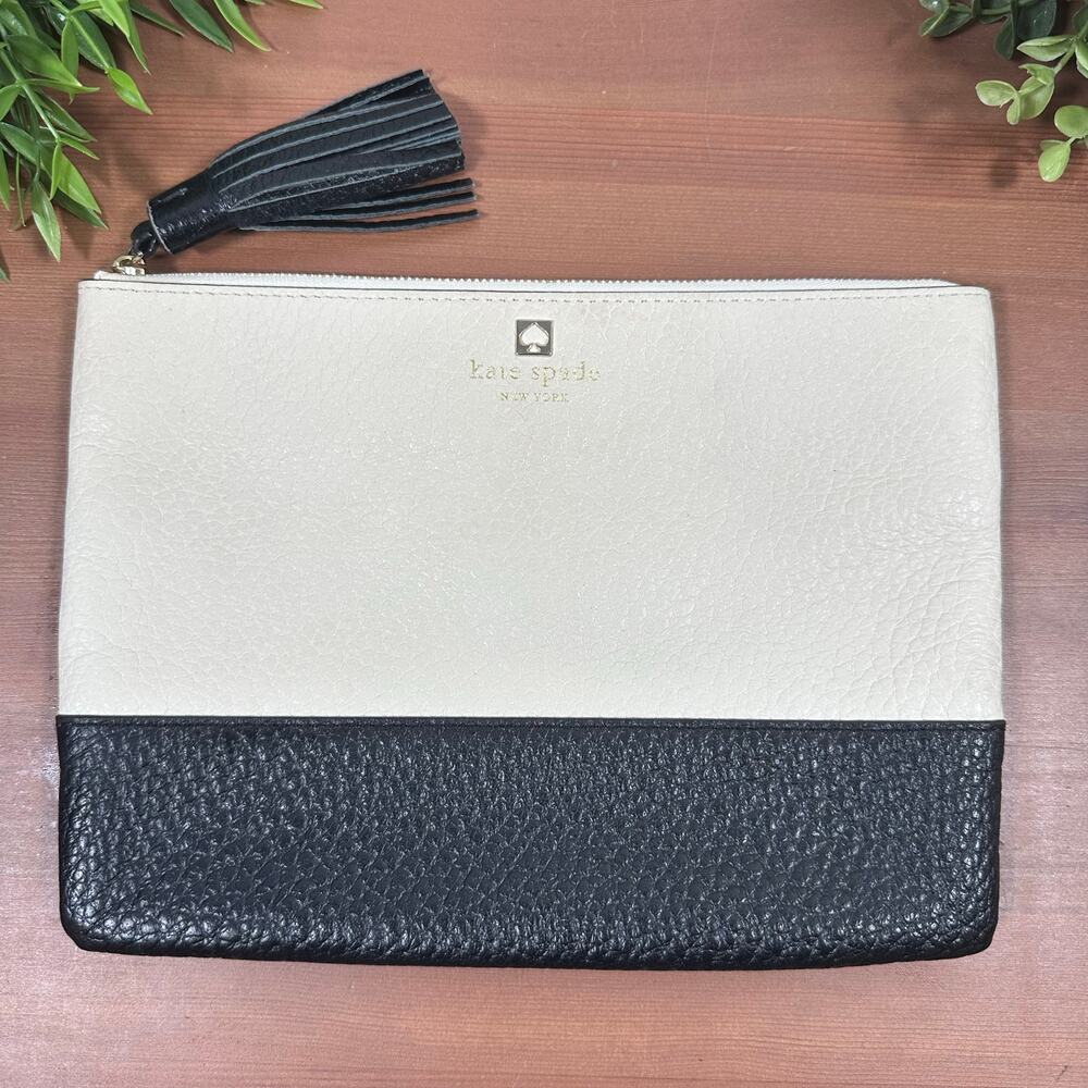 Kate Spade Southport‎ Avenue Gia Wristlet Clutch